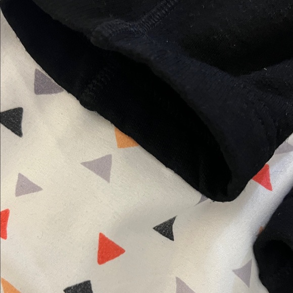 Icebreaker Men's Black Zip Up Sweater - Picture 6 of 8